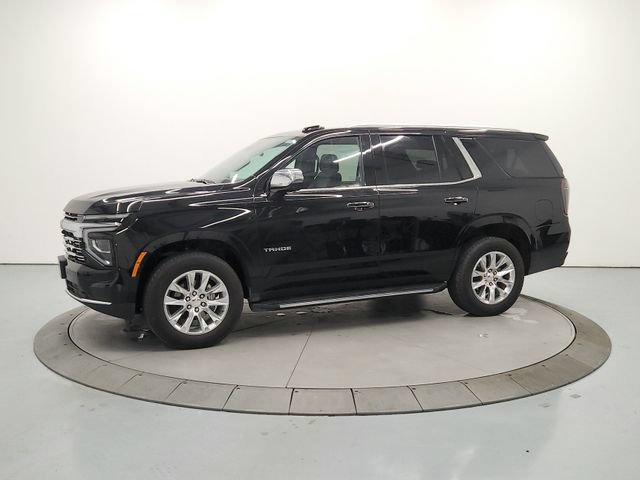 Used 2025 Chevrolet Tahoe Premier RWD image 5