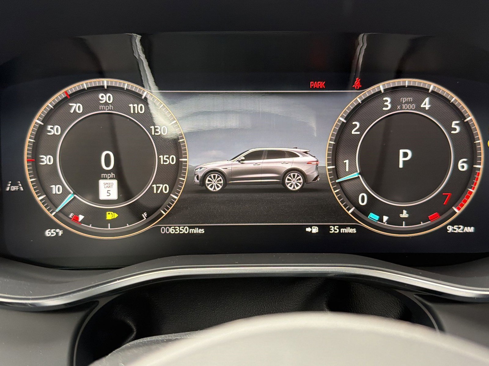 Used 2026 Jaguar F-PACE R-Dynamic S AWD/4WD image 18