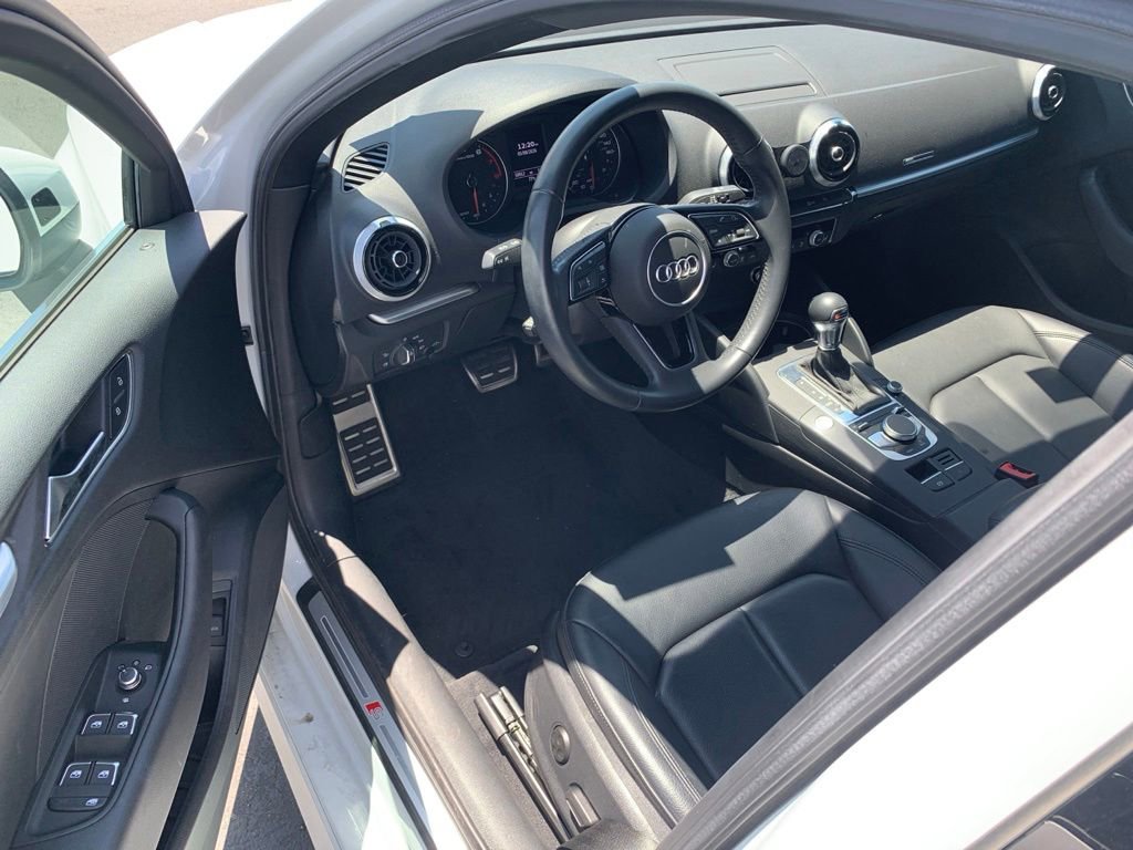 Used 2018 Audi A3 2.0T Premium Plus w/ Premium Plus Package FWD image 9