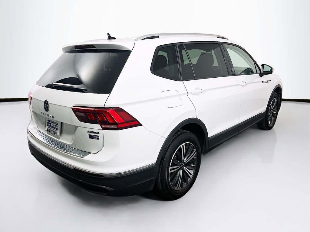 Used 2024 Volkswagen Tiguan Wolfsburg Edition image 7