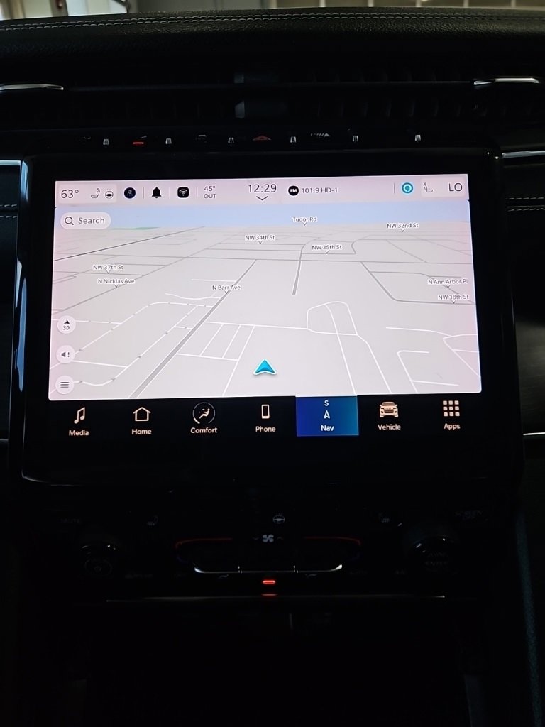 Used 2024 Jeep Grand Cherokee Limited image 32