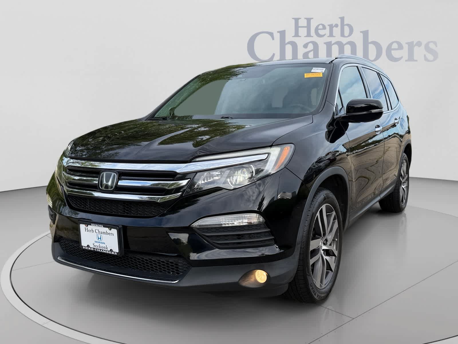 Used 2016 Honda Pilot Elite image 11