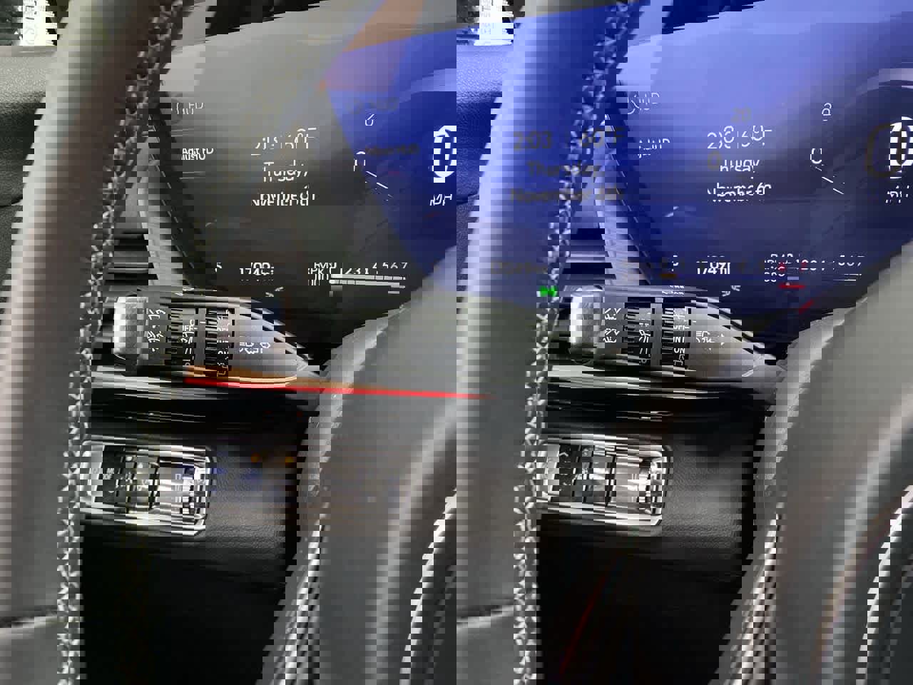 Used 2025 Buick Envision Sport Touring image 22