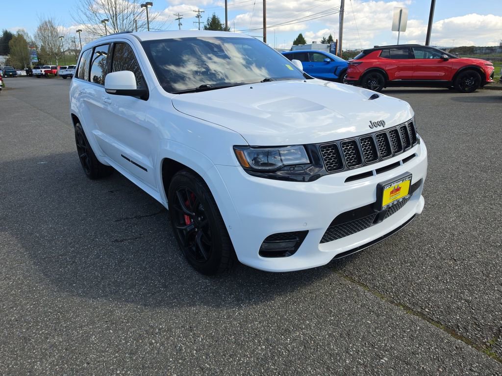 Used 2018 Jeep Grand Cherokee SRT image 8