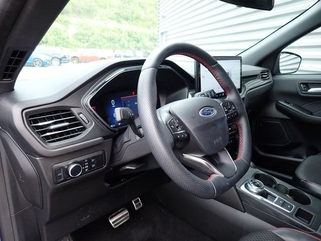 Used 2024 Ford Escape ST-Line w/ Tech Pack #1 AWD/4WD image 15