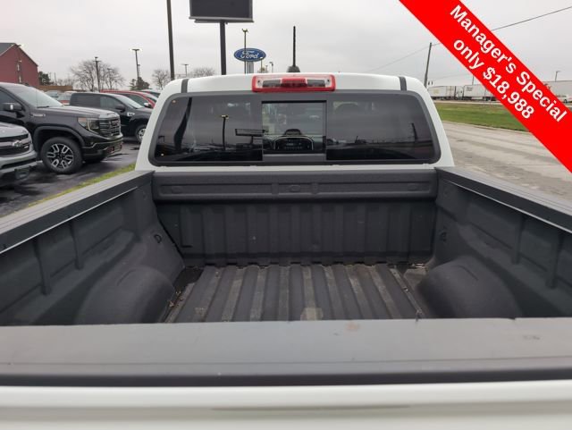 Used 2016 GMC Canyon SLT w/ Driver Alert Package image 10