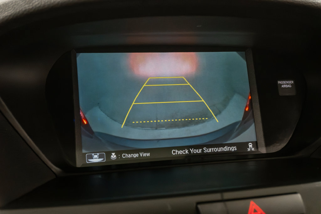 Used 2016 Acura TLX w/ Technology Package FWD image 19