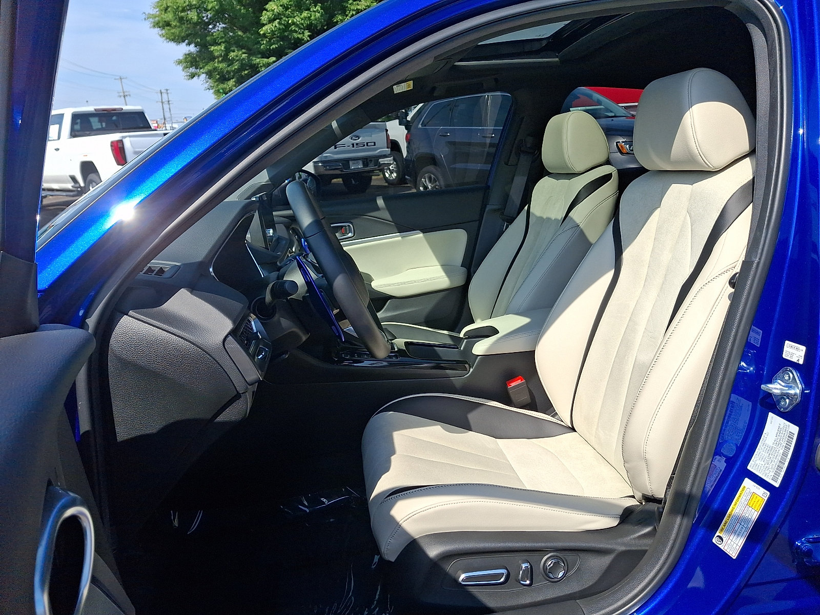 Certified 2025 Acura Integra A-Spec FWD image 13