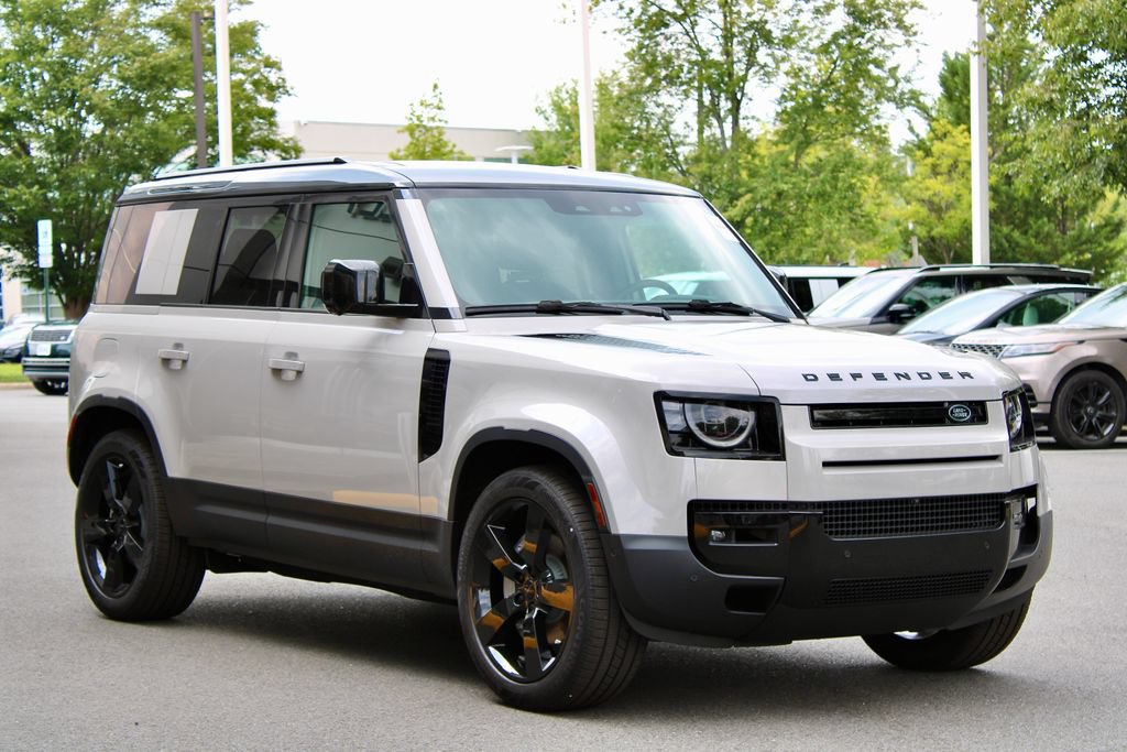 New 2026 Land Rover Defender 110 S AWD/4WD image 2