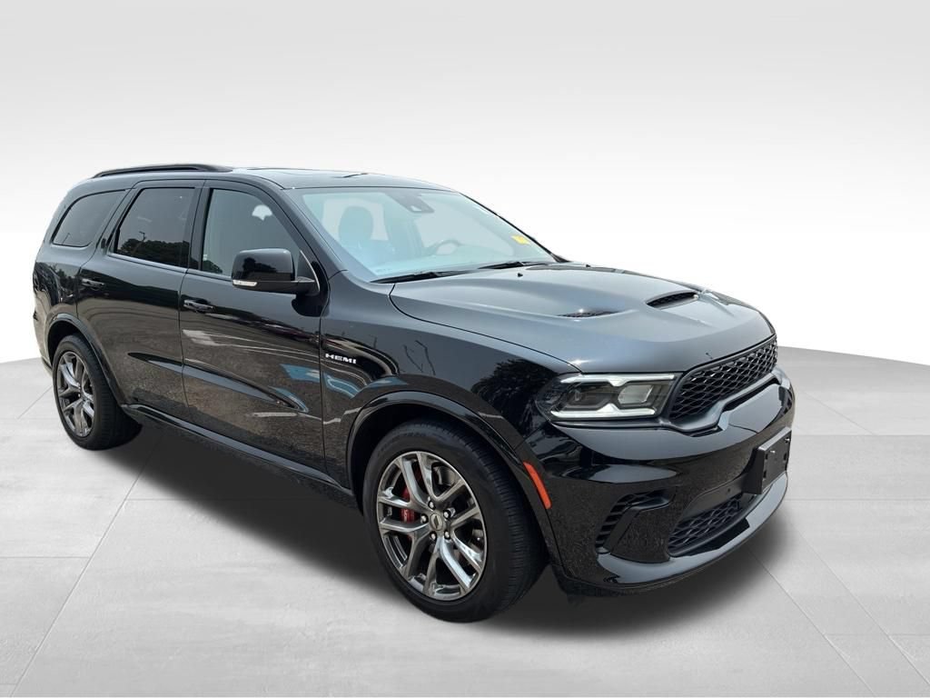 Used 2024 Dodge Durango R/T w/ Tow 'N Go Package AWD/4WD image 8