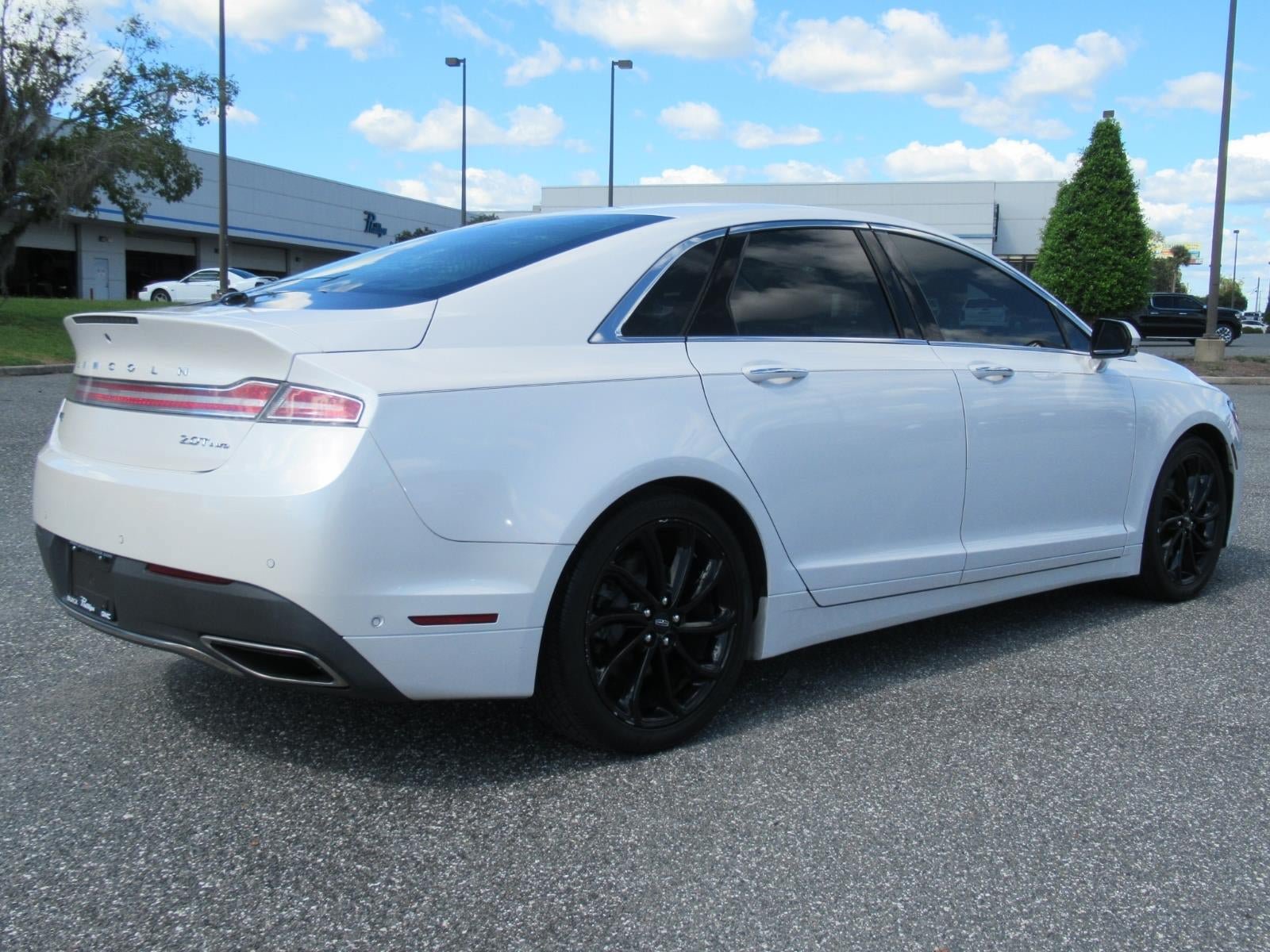 Used 2020 Lincoln MKZ Reserve w/ Monochromatic Package AWD/4WD image 5