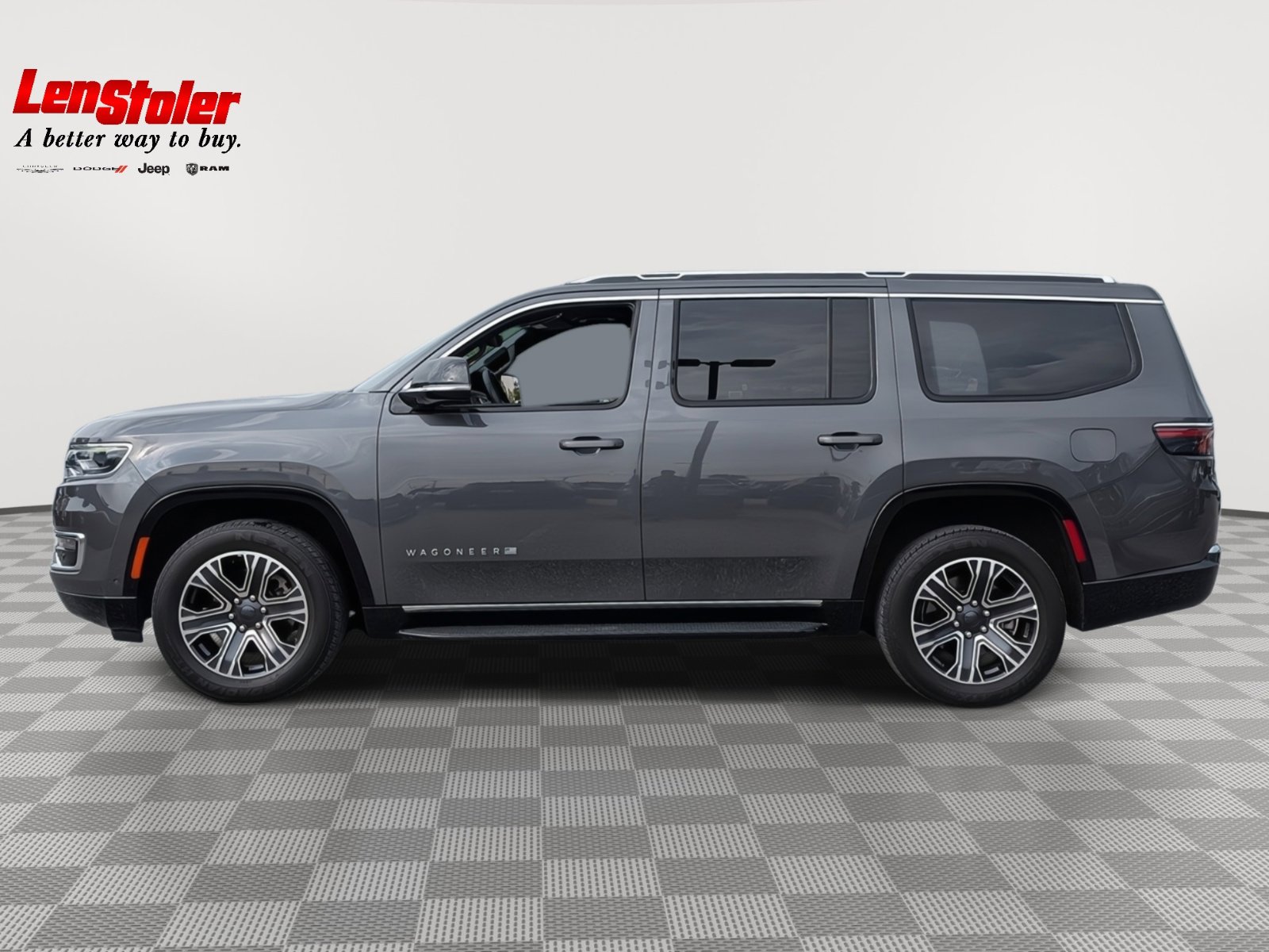 Used 2024 Jeep Wagoneer Series II w/ Flexible Seating Group image 2