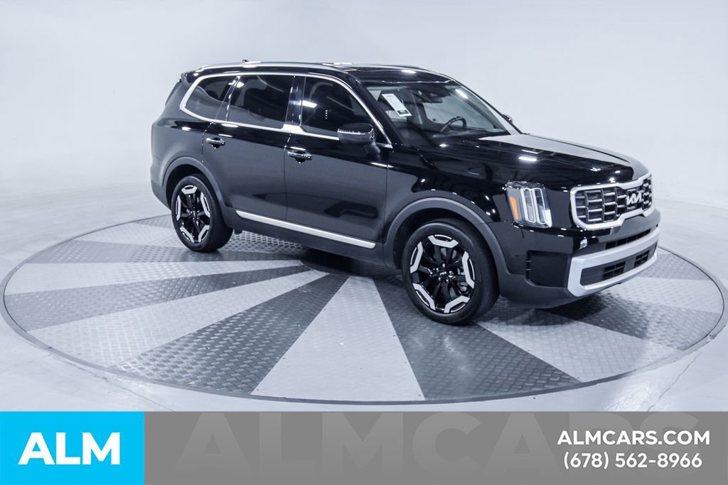 Used 2024 Kia Telluride S w/ S Sunroof Package FWD image 14