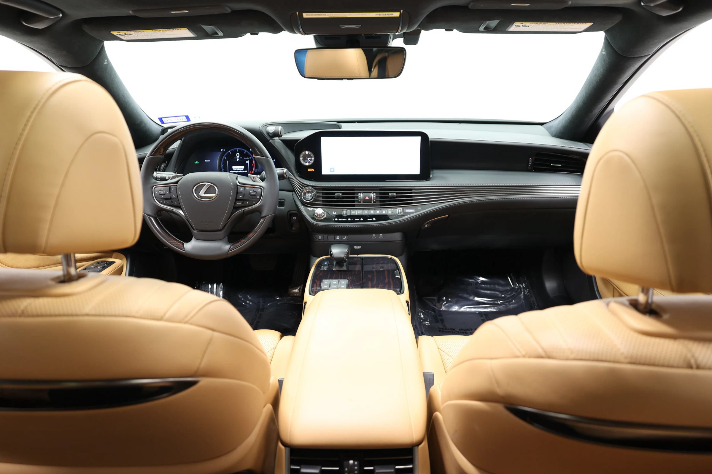 Used 2024 Lexus LS 500 w/ Interior Upgrade Package RWD image 22