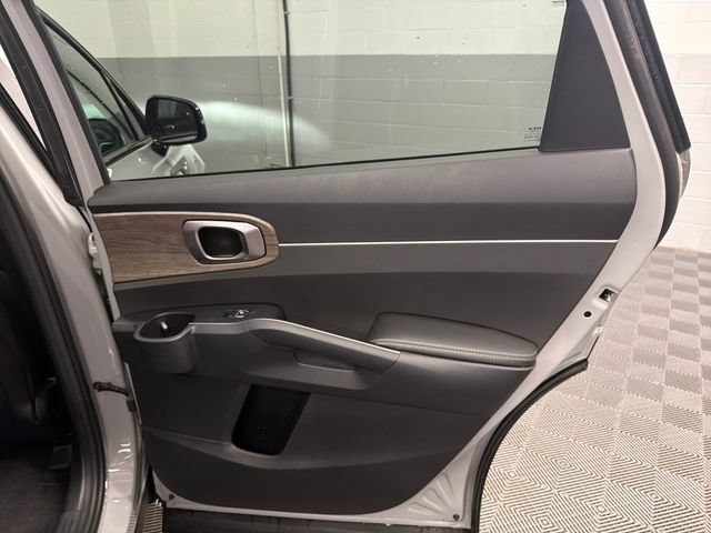 Certified 2023 Kia Sorento X-Line EX AWD/4WD image 20