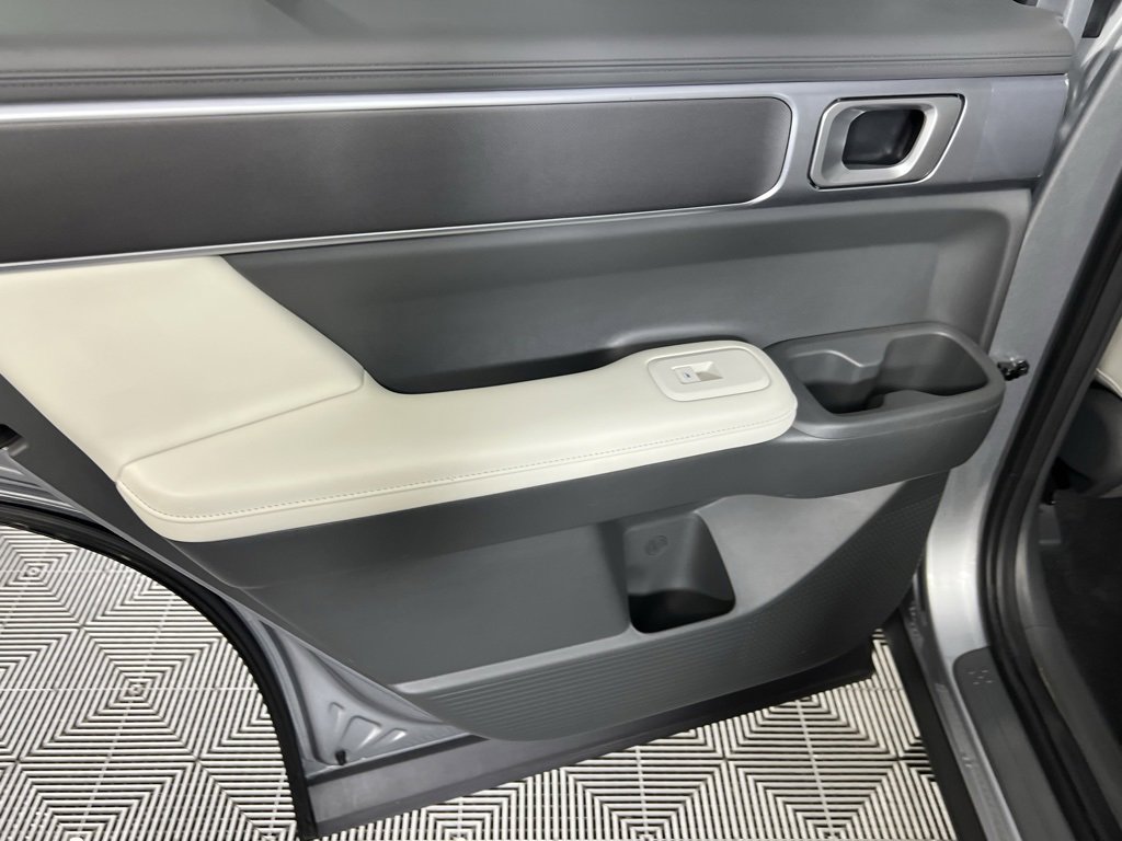 Used 2024 Hyundai Santa Fe SEL image 28