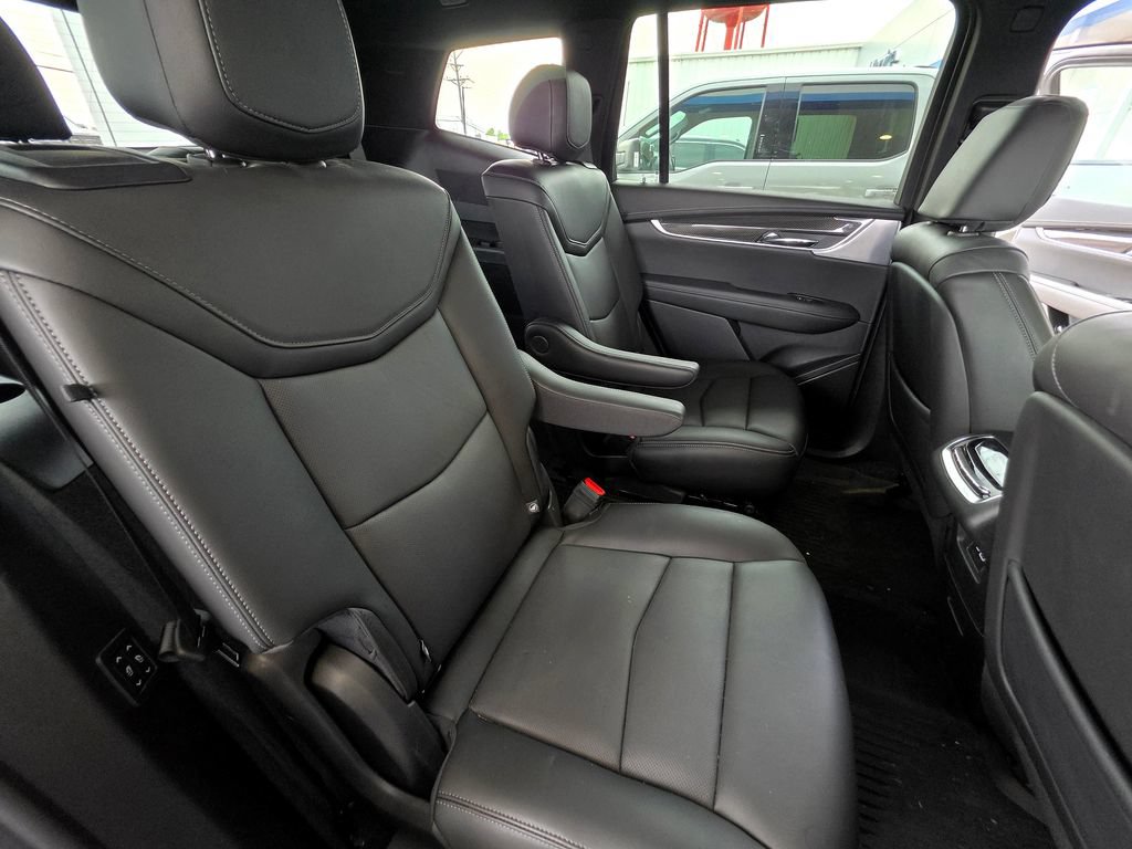 Used 2025 Cadillac XT6 Sport w/ LPO, Floor Liner Package AWD/4WD image 72