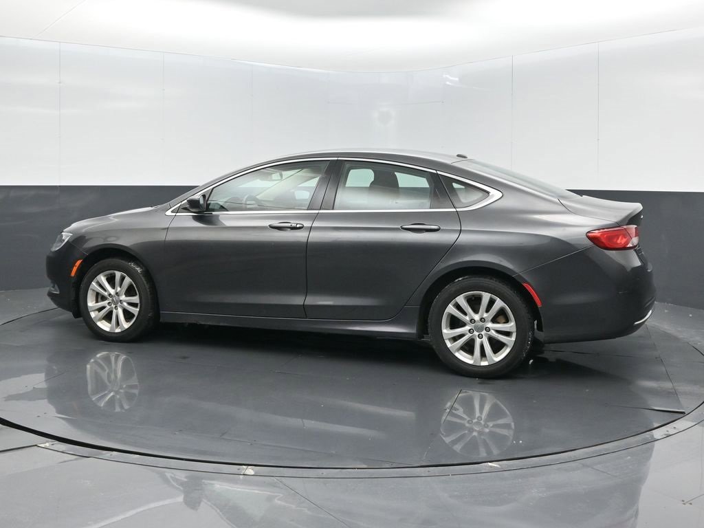 Used 2015 Chrysler 200 Limited w/ Convenience Group image 13