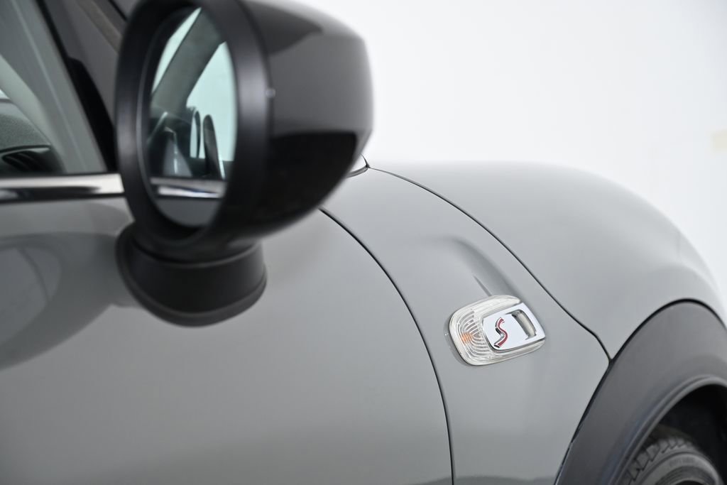 Used 2021 MINI Cooper S w/ 6.5" Touchscreen Package image 10