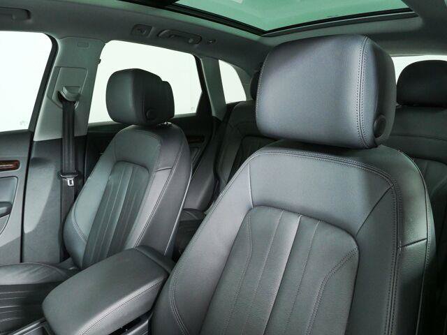 Used 2018 Audi Q5 2.0T Premium AWD/4WD image 5