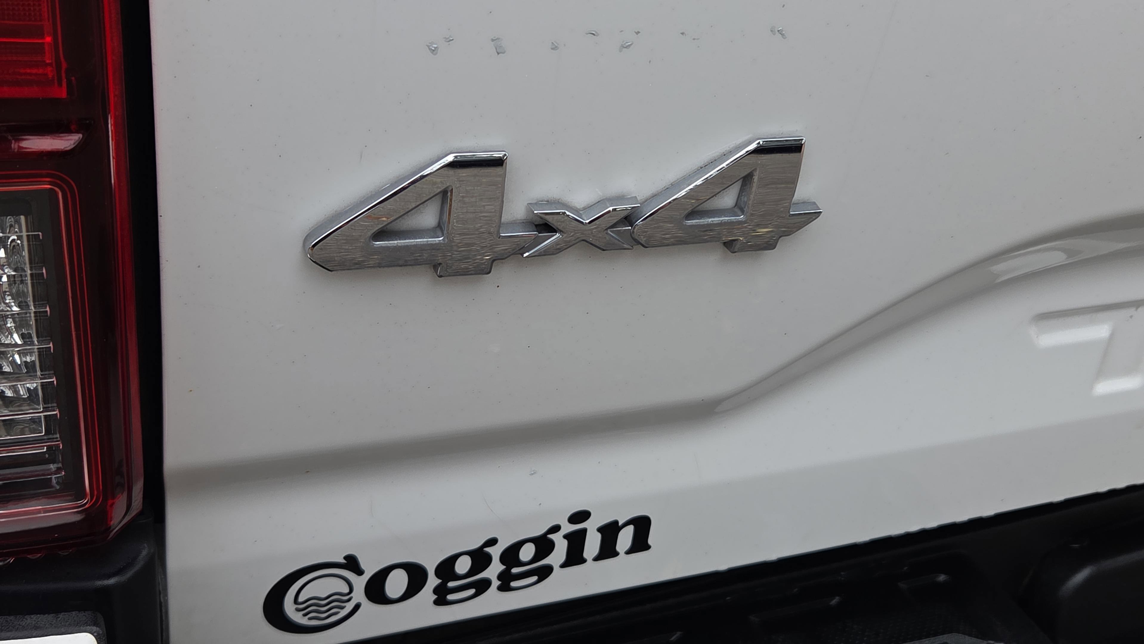 Used 2023 Toyota Tacoma SR w/ SR Convenience Package image 15