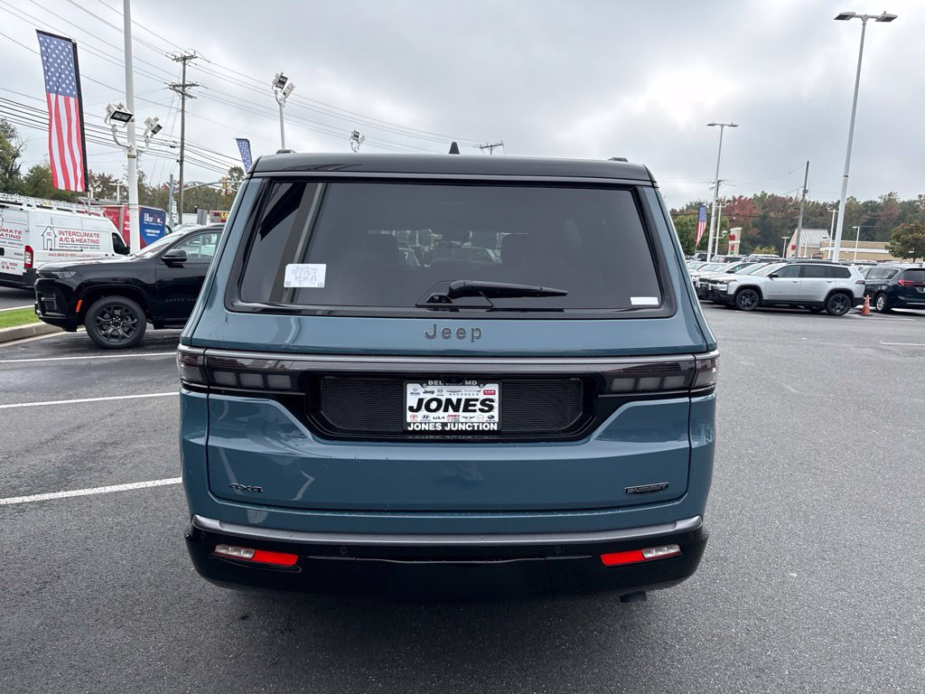 New 2027 Jeep Grand Wagoneer Summit AWD/4WD image 5