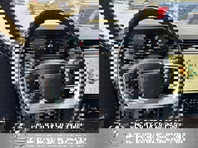 Used 2023 Land Rover Range Rover Long Wheelbase SE image 26