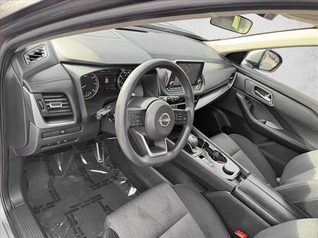 Used 2024 Nissan Rogue SV AWD/4WD image 10