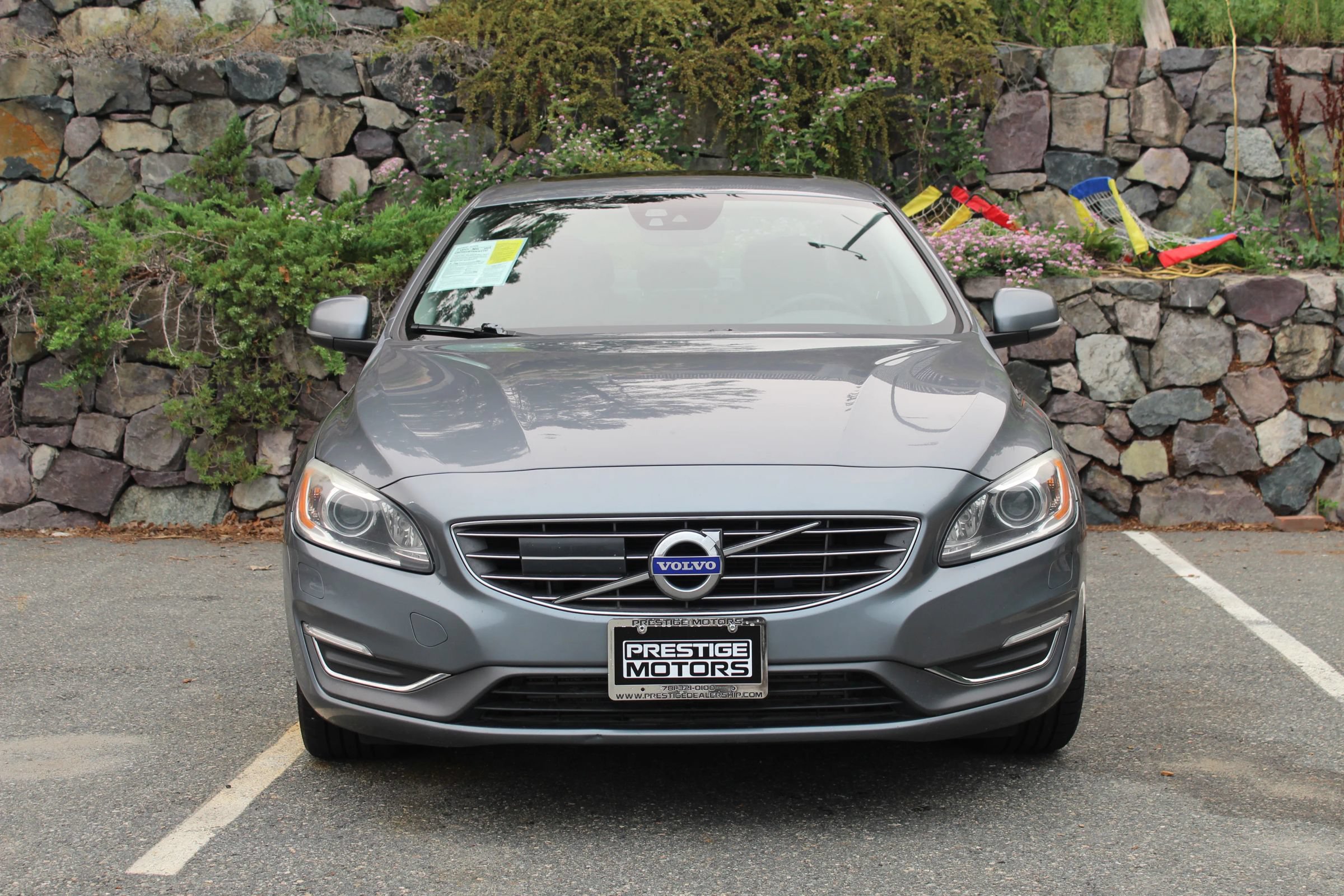 Used 2017 Volvo S60 T5 Inscription Platinum AWD/4WD image 3