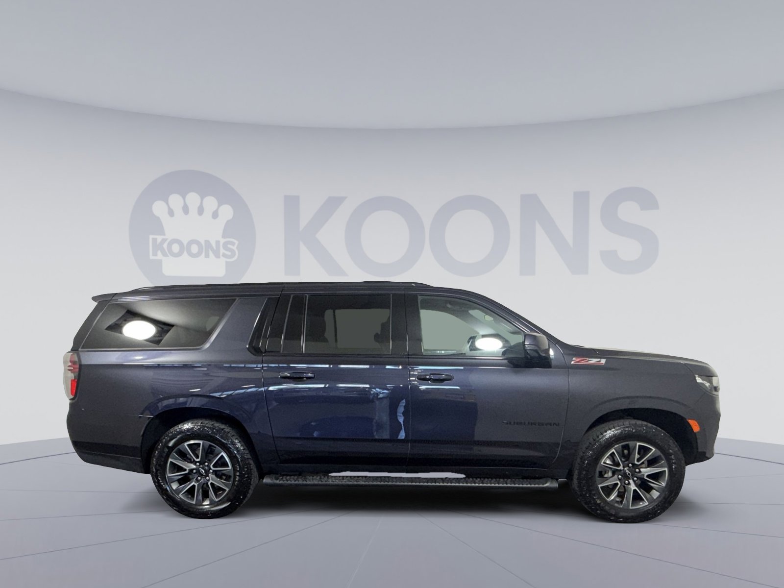 Used 2024 Chevrolet Suburban Z71 w/ Off-Road Capability Package image 8