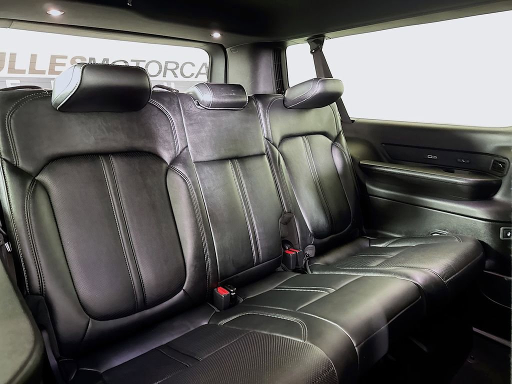 Used 2024 Jeep Wagoneer L Series II w/ Flexible Seating Group image 27