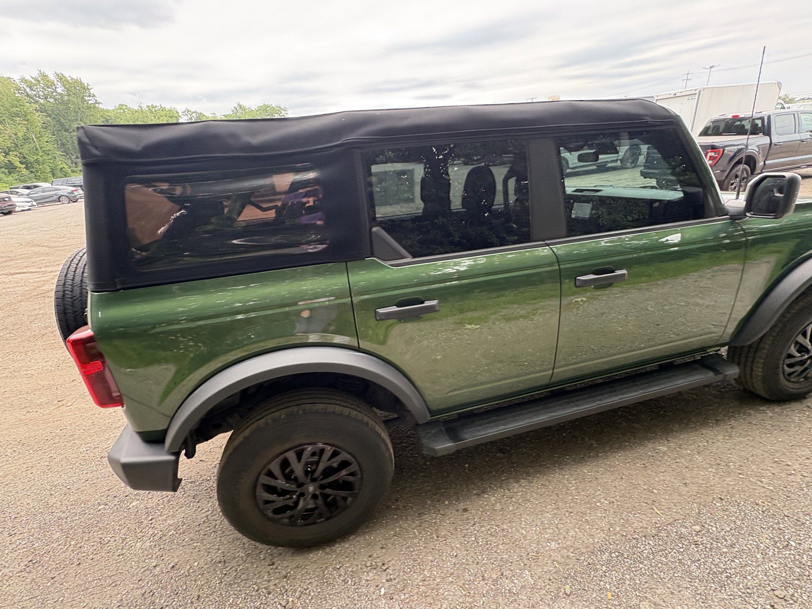Used 2023 Ford Bronco 4-Door AWD/4WD image 13