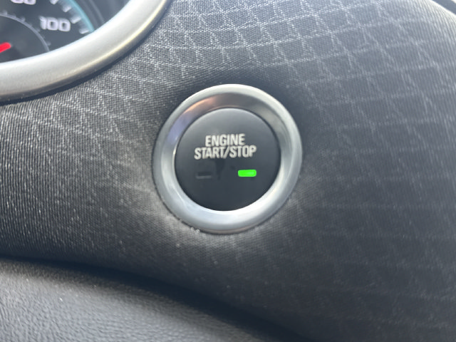 Used 2025 Chevrolet Malibu LT FWD image 35