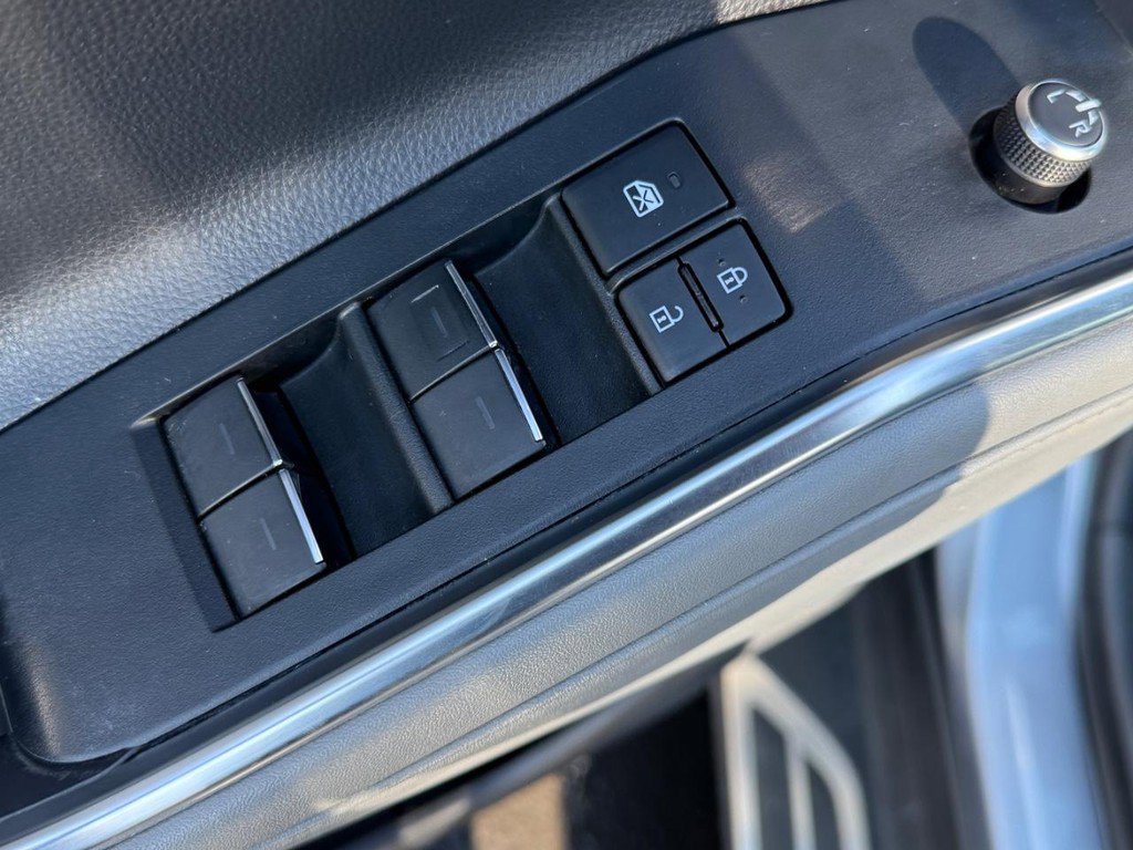 Certified 2020 Toyota Highlander Platinum image 16