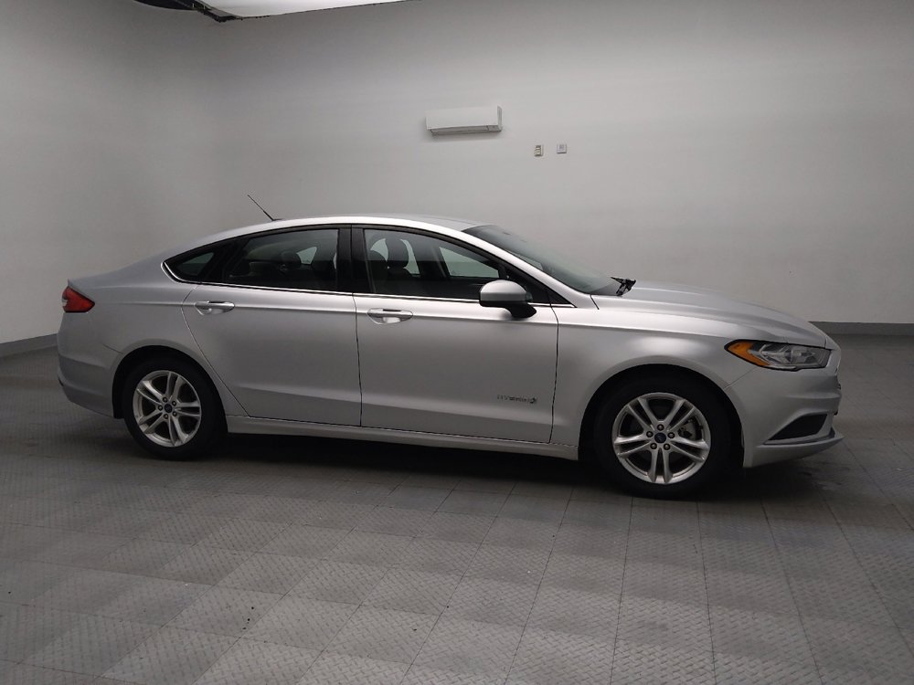 Used 2018 Ford Fusion S image 11