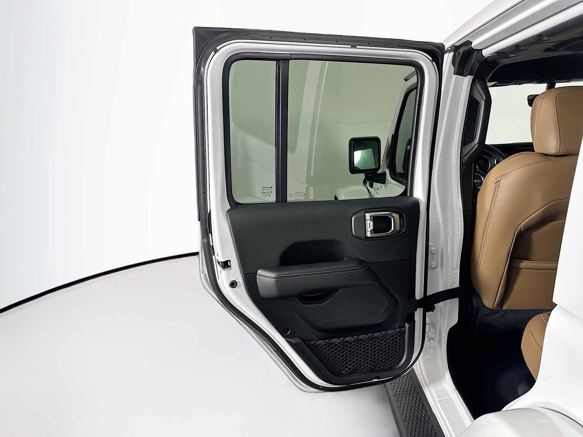 Used 2023 Jeep Wrangler Sahara w/ Cold Weather Group image 25