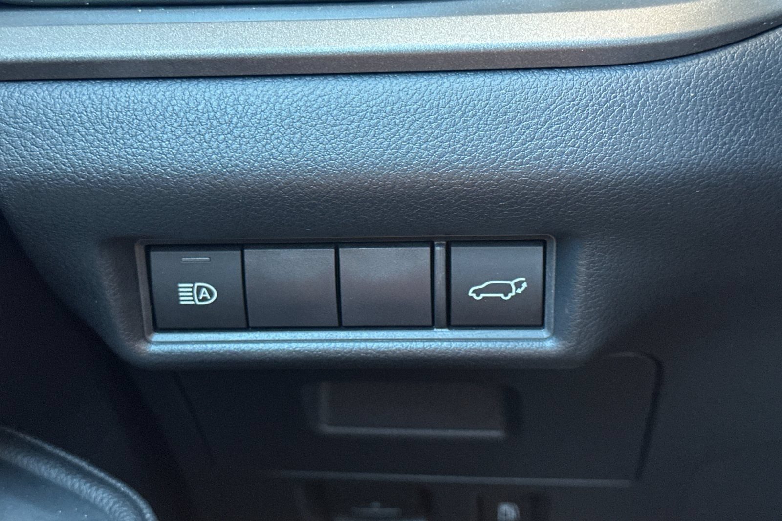 Certified 2025 Toyota Grand Highlander AWD image 32