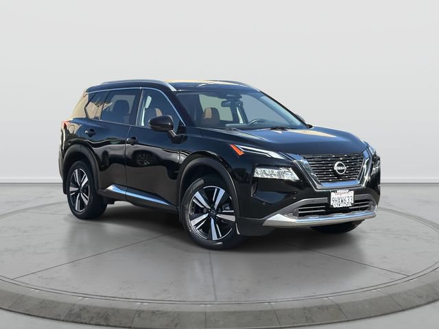 Certified 2023 Nissan Rogue Platinum FWD image 1