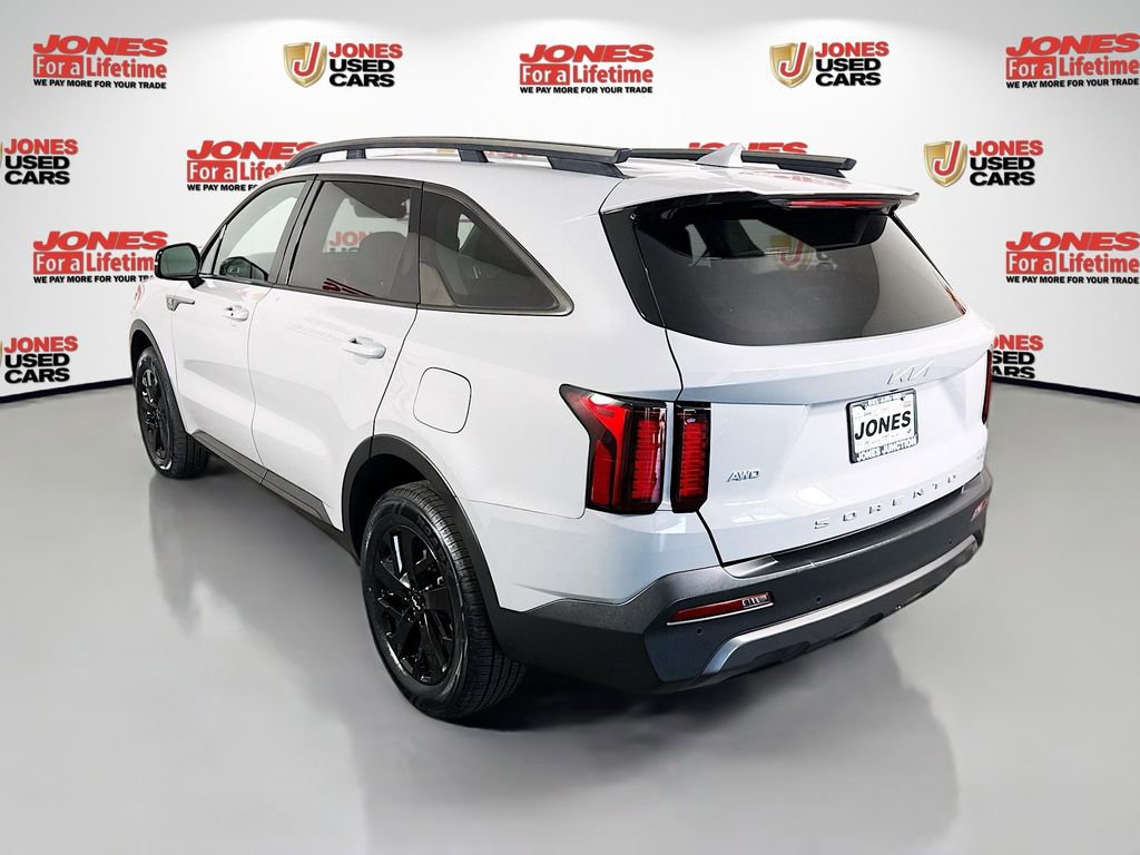 Used 2022 Kia Sorento S AWD/4WD image 2