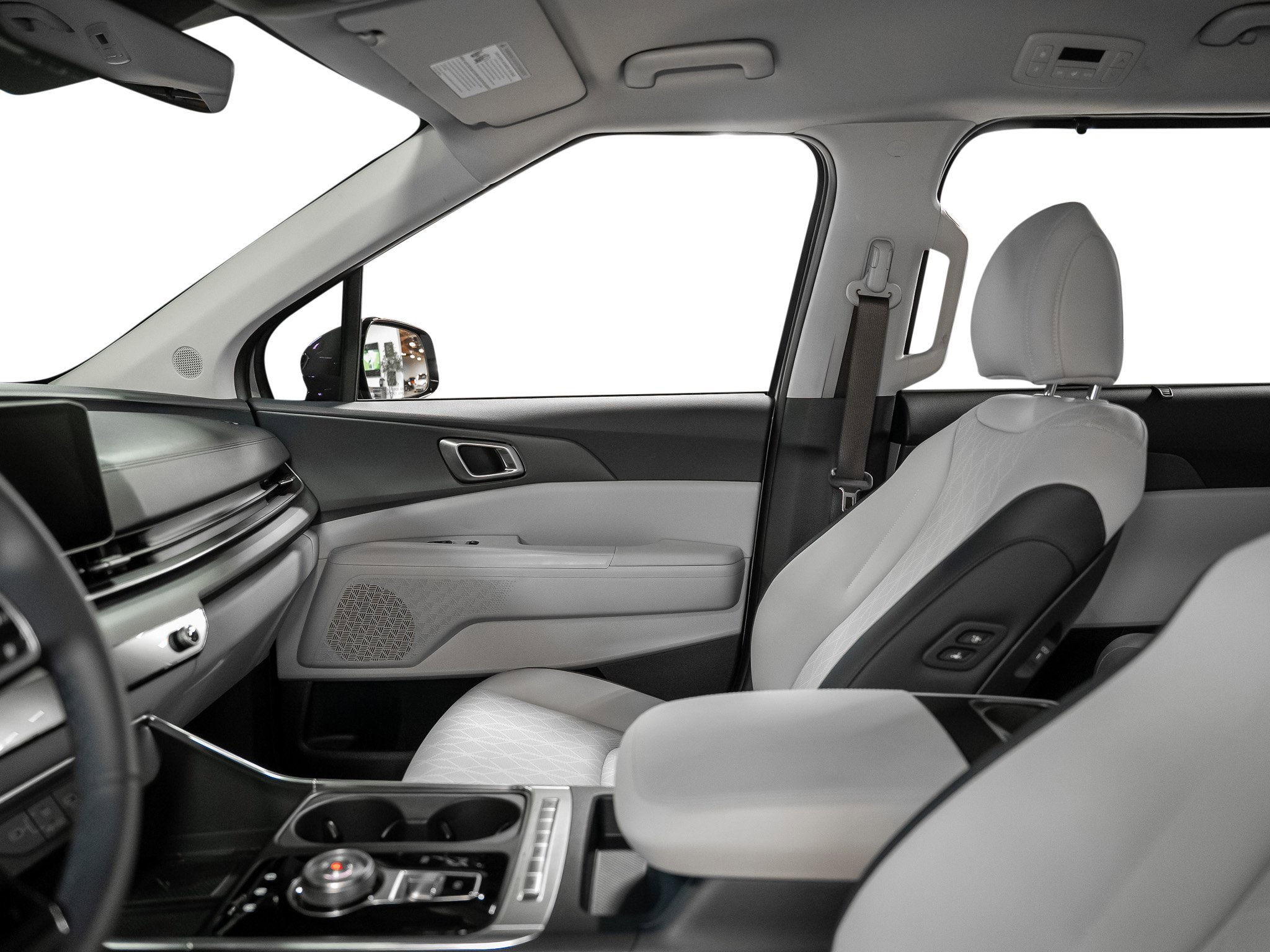 Used 2025 Kia Carnival EX image 58