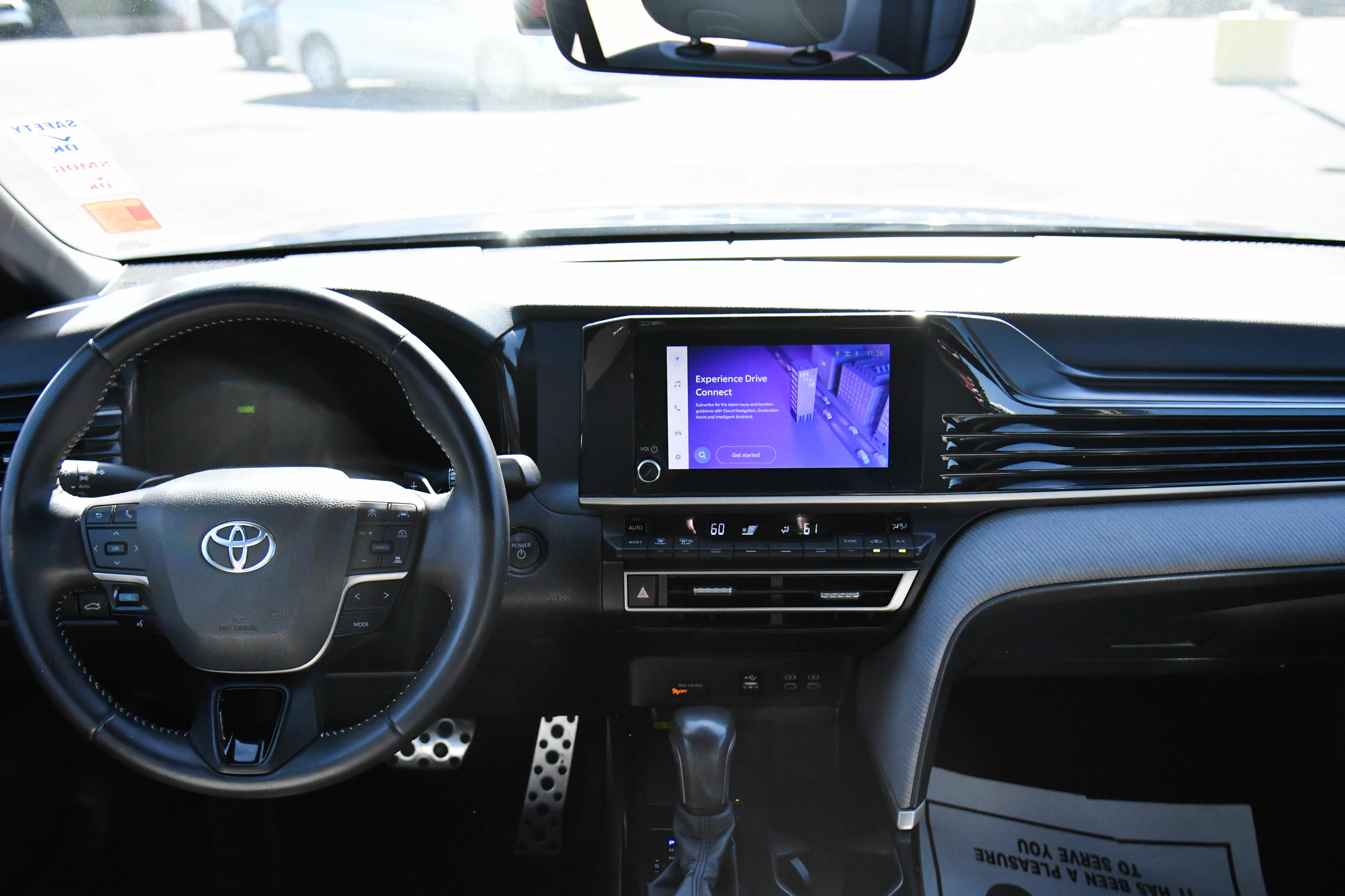 Used 2025 Toyota Camry SE w/ Convenience Package FWD image 39