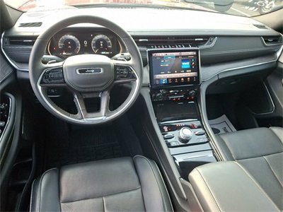 Used 2024 Jeep Grand Cherokee Overland w/ Luxury Tech Group IV image 9