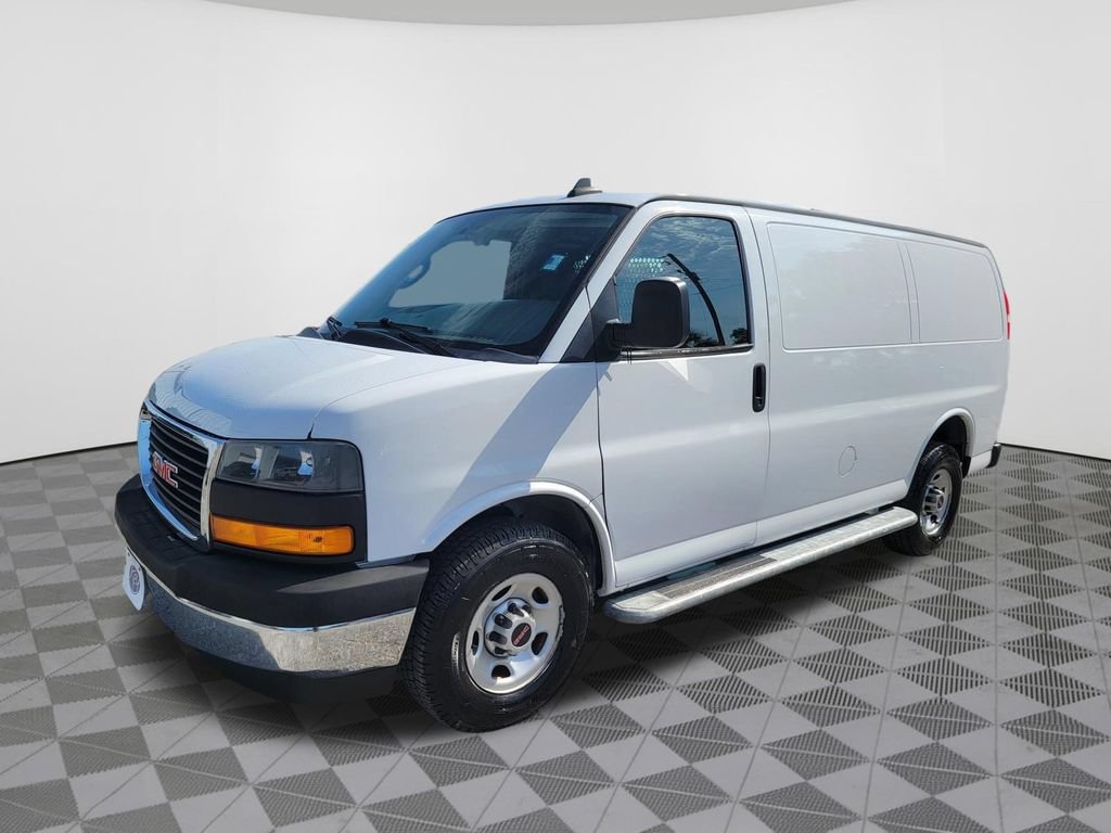 Used 2021 GMC Savana 2500 w/ Driver Convenience Package RWD image 3
