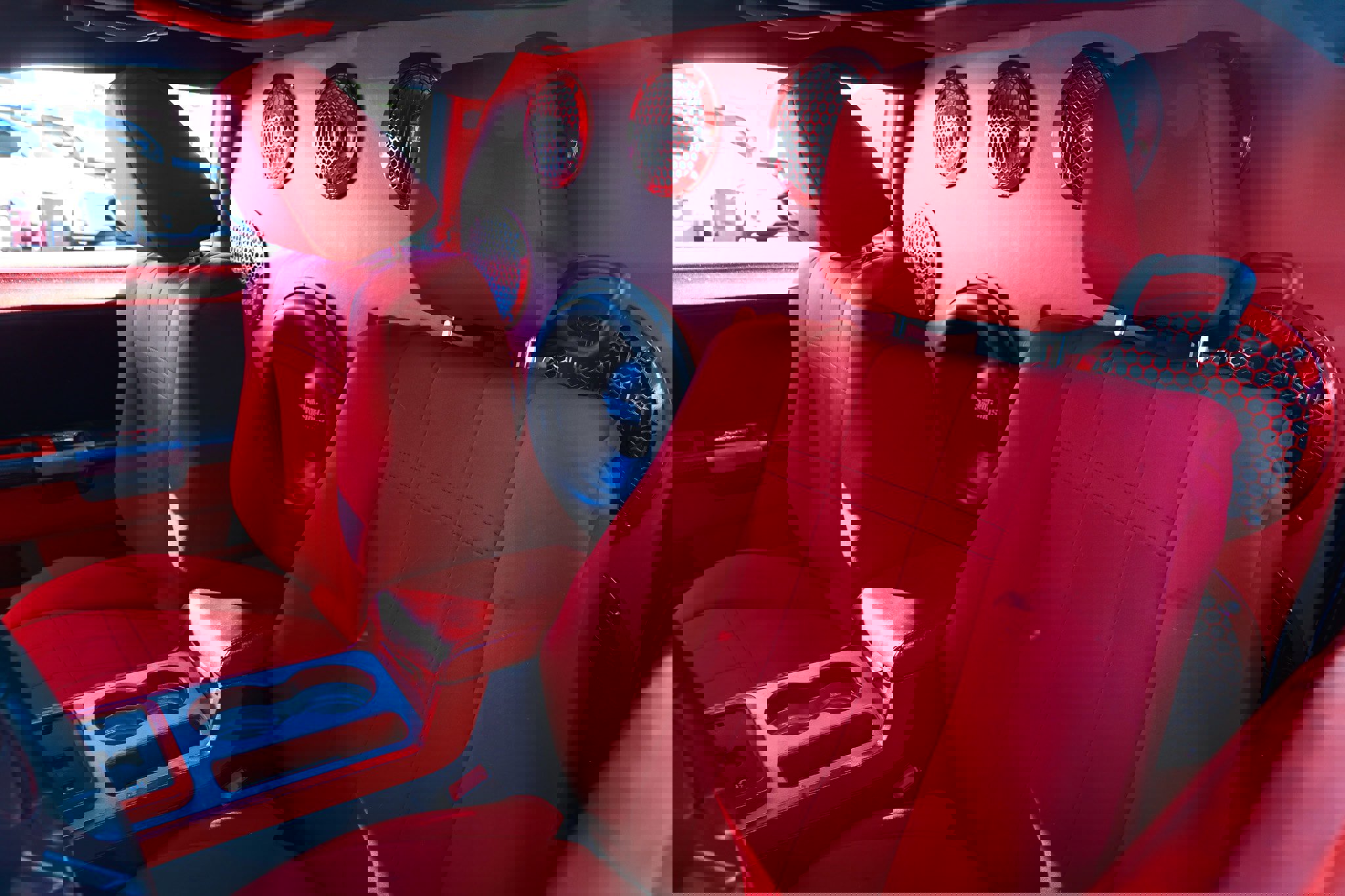 Used 2014 Dodge Challenger R/T image 9