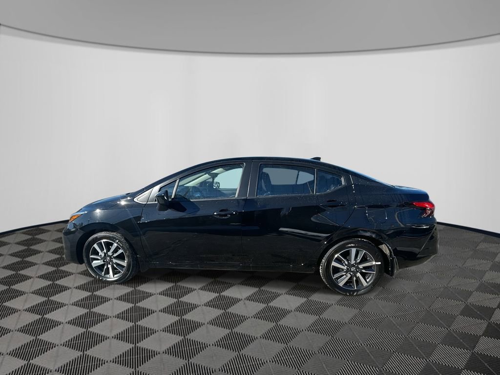 Used 2025 Nissan Versa SV w/ Trunk Package image 8