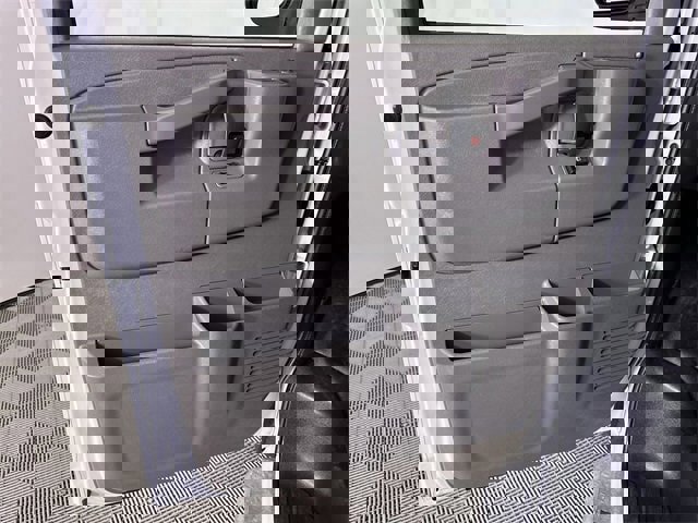 Used 2023 GMC Savana 2500 w/ Driver Convenience Package image 20