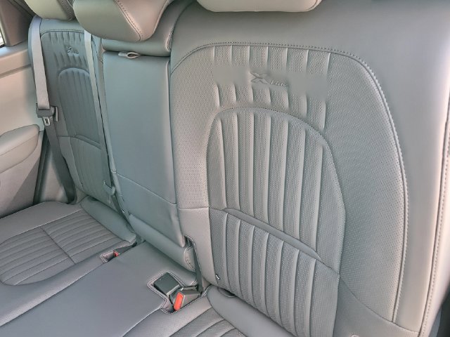 New 2027 Kia Seltos X-Line S w/ X-Line S Premium Package AWD/4WD image 18