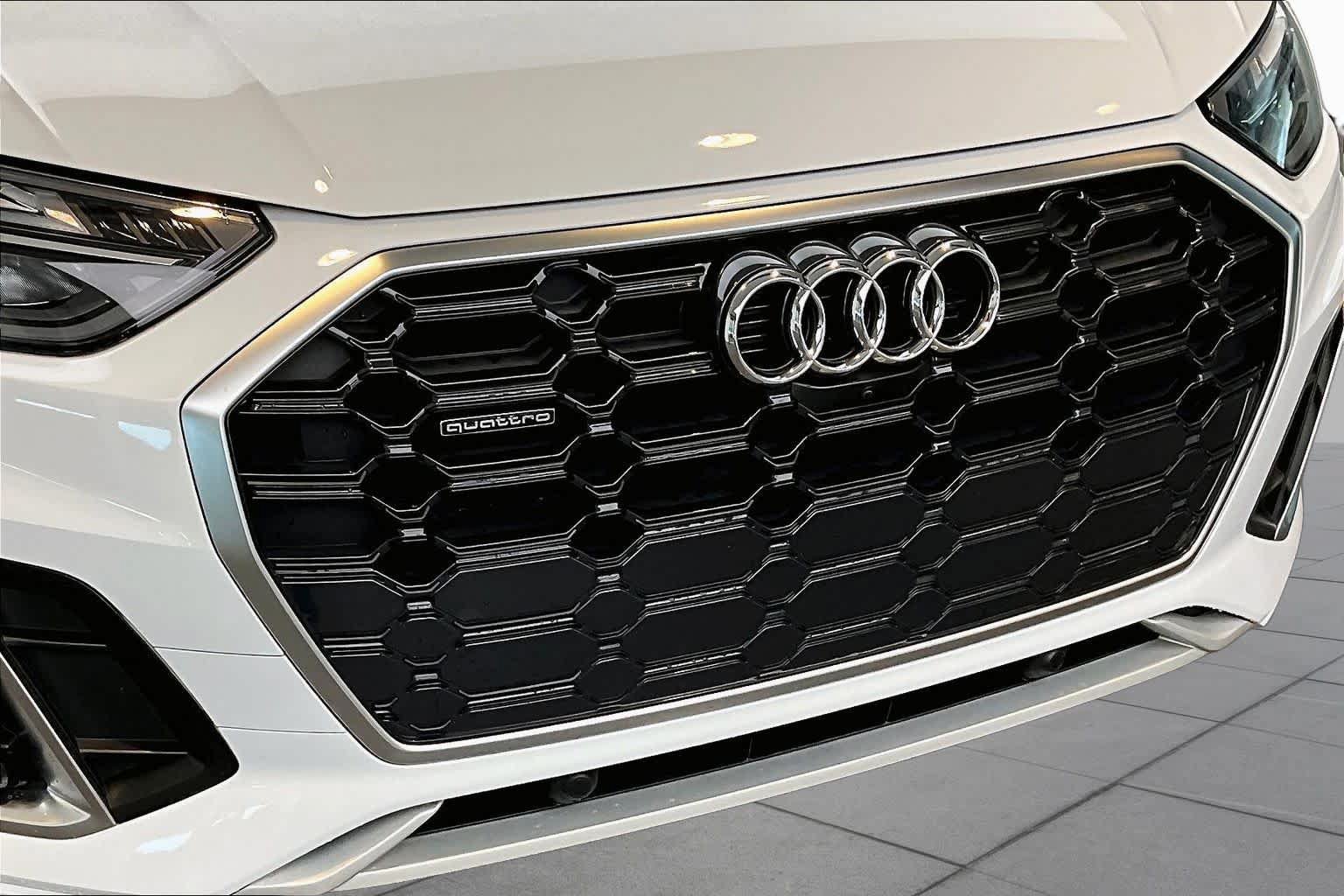 Certified 2024 Audi Q5 2.0T Premium Plus w/ Premium Plus Package AWD/4WD image 32