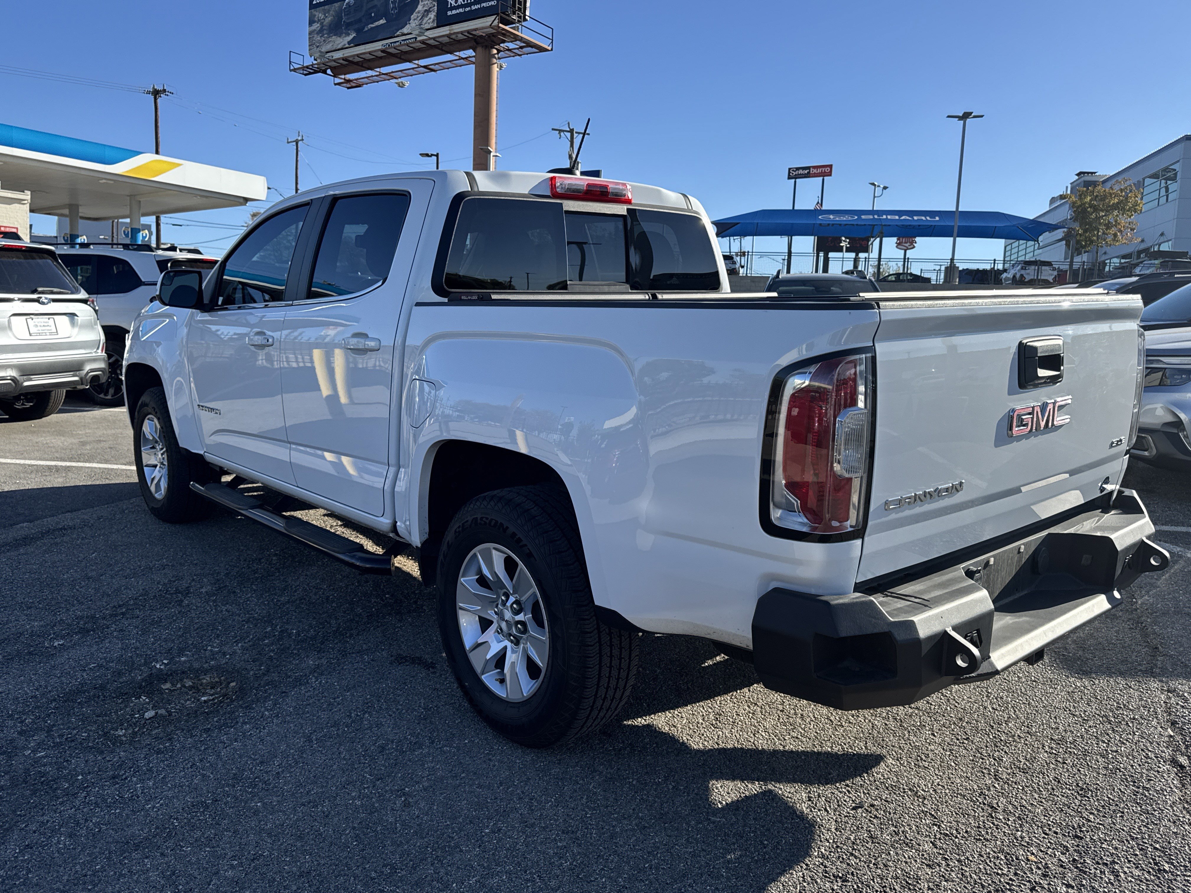 Used 2016 GMC Canyon SLE w/ SLE Convenience Package image 5