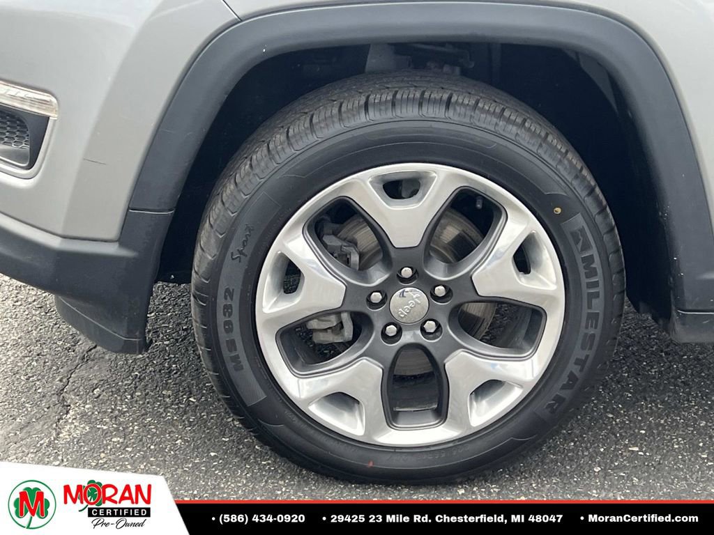 Used 2020 Jeep Compass Limited AWD/4WD image 9